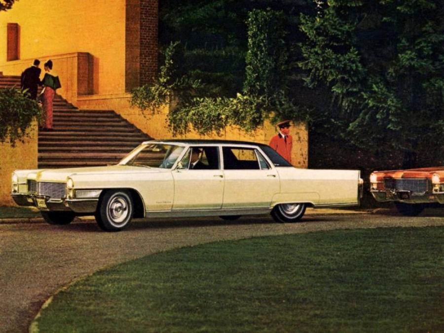  Cadillac Fleetwood Sixty Special Brougham 1965 года  (фото 3 из 3)